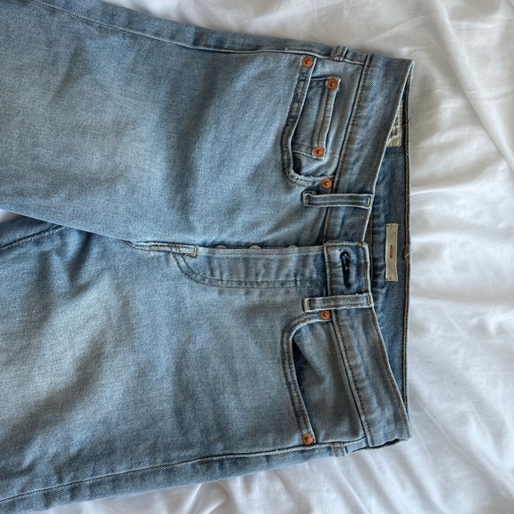 LEVI’S WEDGIE FIT JEANS - Picture 2 of 4